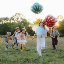 Palloncino in Foil 30" Sfera Rossa con Stelle Oro Globe / Orbz / Sfere