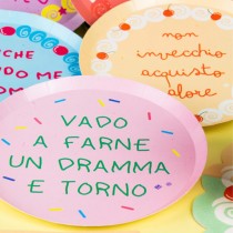 Piatto di Carta 18cm Assortito Torta Brutta "Ugly Cake" 6pz Ugly Cake   "Torta Brutta"