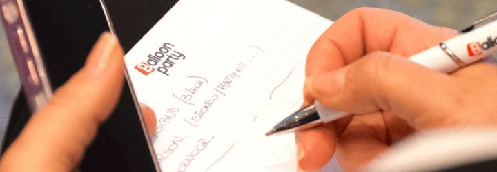 block notes e penna ballon party